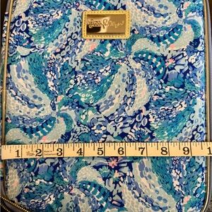 Lily Pulitzer Blue Patterned Women's laptop/iPad organizer